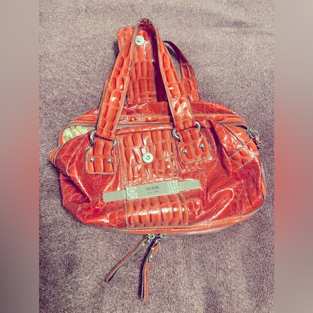 SUPER RARE PINK GUESS BAG